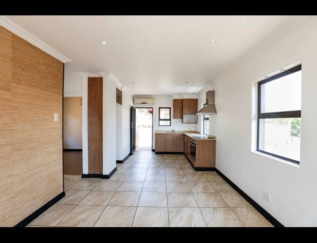 2 BEDROOM APARTMENT FOR SALE IN IZINGA ESTATE